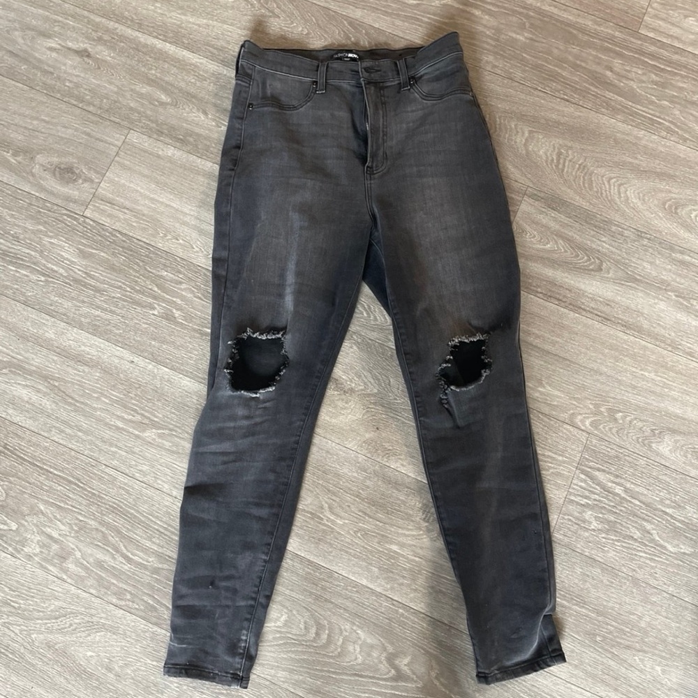 Fashion Nova Charcoal Distressed Skinny Jeans